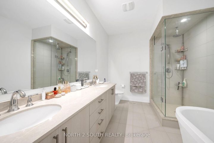 Photo 31 at 25 Aylin Crescent, Patterson, Vaughan