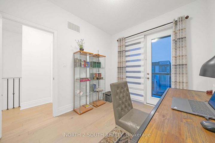 Photo 35 at 25 Aylin Crescent, Patterson, Vaughan