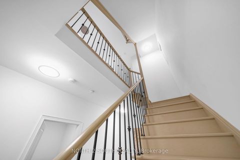 Photo 8 at 25 Aylin Crescent, Patterson, Vaughan