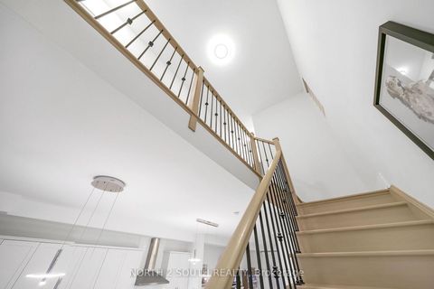 Photo 26 at 25 Aylin Crescent, Patterson, Vaughan