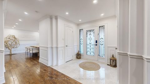 Photo 2 at 8 Colleen Street, Yorkhill, Vaughan