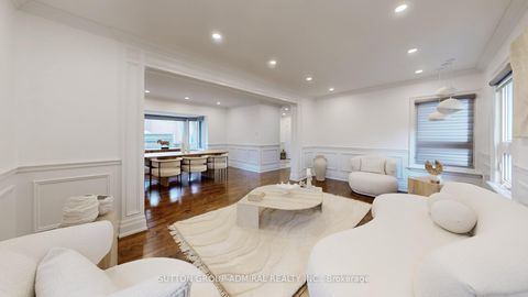 Photo 4 at 8 Colleen Street, Yorkhill, Vaughan