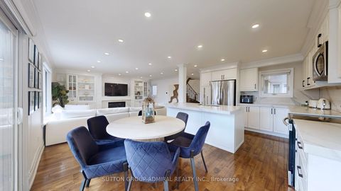 Photo 15 at 8 Colleen Street, Yorkhill, Vaughan