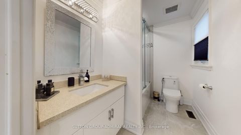 Photo 31 at 8 Colleen Street, Yorkhill, Vaughan