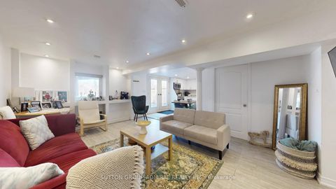 Photo 38 at 8 Colleen Street, Yorkhill, Vaughan