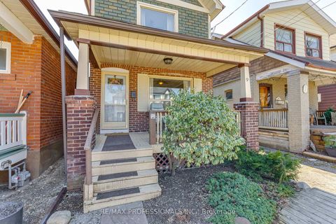 Photo 2 at 9 Orley Avenue, Lumsden, Toronto