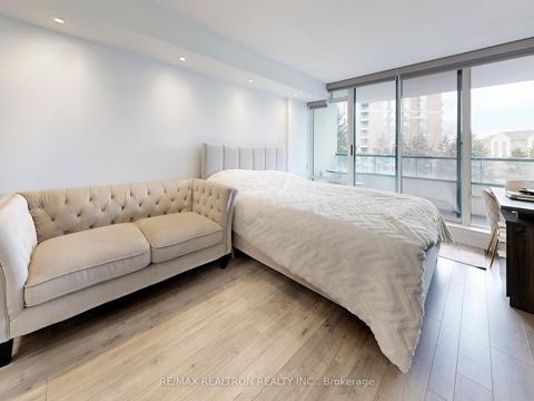 Photo 8 at 406 - 120 Promenade Circle, Brownridge, Vaughan