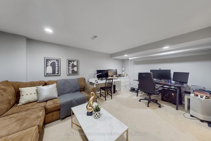 Photo 37 at 25 - 3001 Centennial Drive, Palmer, Burlington