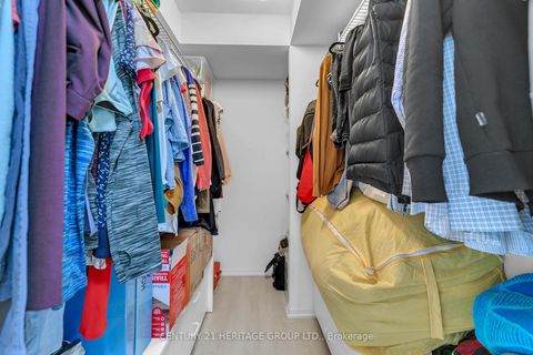 Photo 28 at 806 - 30 Harding Boulevard W, North Richvale, Richmond Hill