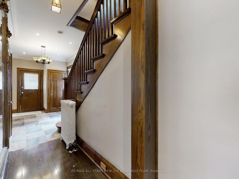 Photo 13 at 128 Annette Street, Junction Area, Toronto