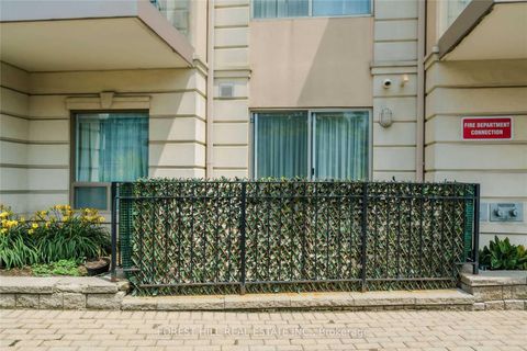 Photo 21 at 103 - 9 Greenbriar Road, Bayview Village, Toronto