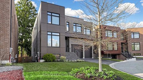 Photo 3 at 12 Elaine Lennox Court, Rouge E11, Toronto