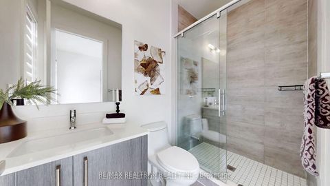 Photo 25 at 12 Elaine Lennox Court, Rouge E11, Toronto