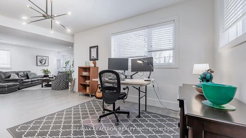 Photo 34 at 12 Elaine Lennox Court, Rouge E11, Toronto