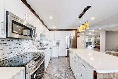 Photo 7 at 1406 - 335 Mill Road, West Deane, Toronto