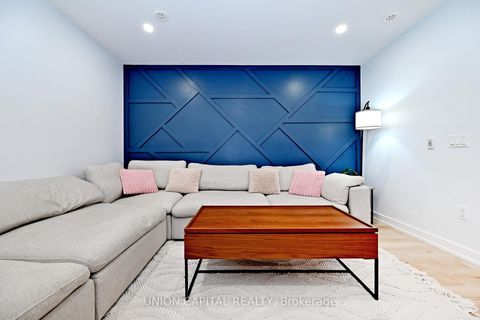 Photo 31 at 39 - 57 Finch Avenue W, Willowdale West, Toronto