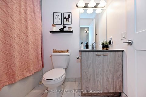 Photo 39 at 39 - 57 Finch Avenue W, Willowdale West, Toronto