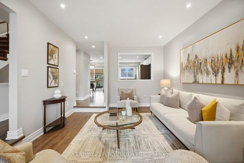 Photo 6 at 1786 Listowell Crescent, Liverpool, Pickering