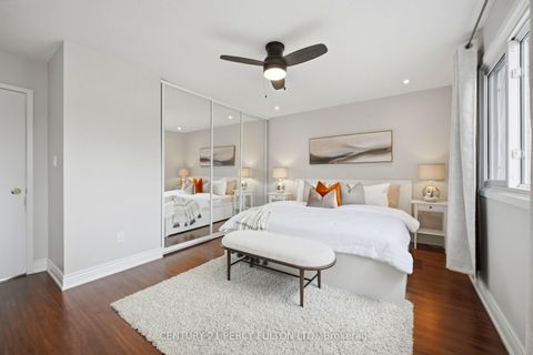 Photo 20 at 1786 Listowell Crescent, Liverpool, Pickering