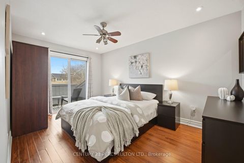 Photo 24 at 1786 Listowell Crescent, Liverpool, Pickering