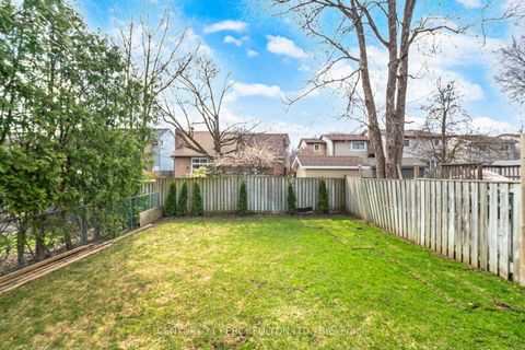 Photo 47 at 1786 Listowell Crescent, Liverpool, Pickering