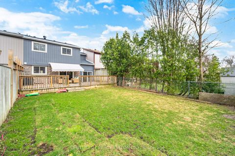 Photo 49 at 1786 Listowell Crescent, Liverpool, Pickering