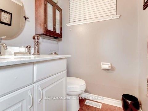 Photo 10 at 6 Monaco Court, Black Creek, Toronto