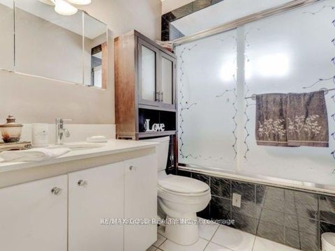 Photo 17 at 6 Monaco Court, Black Creek, Toronto