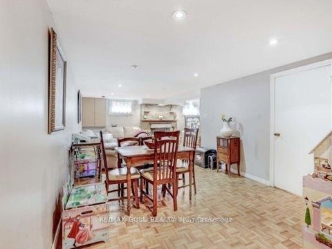 Photo 18 at 6 Monaco Court, Black Creek, Toronto