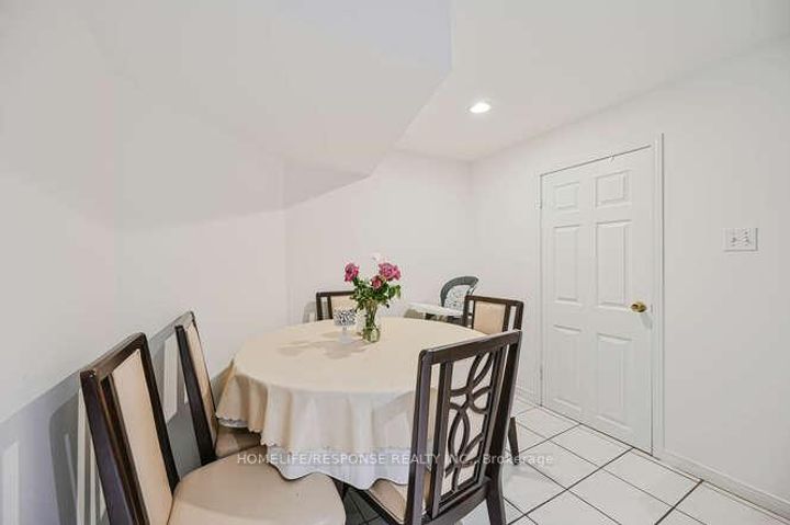 Photo 27 at 6103 PRAIRIE Circle, Lisgar, Mississauga