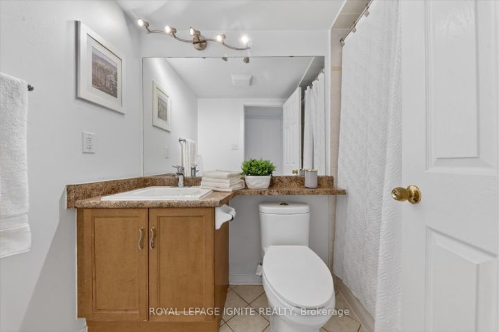 Photo 16 at 4 - 42 Pinery Trail, Malvern, Toronto