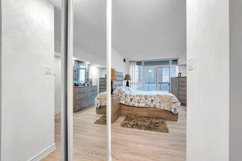 Photo 25 at 806 - 1 Rowntree Road, Jamestown, Toronto