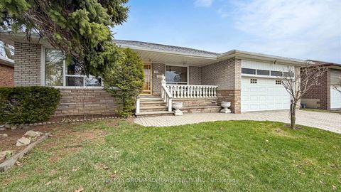 Photo 2 at 119 Brampton Road, Richview, Toronto