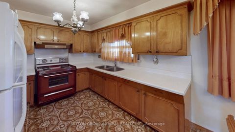 Photo 9 at 119 Brampton Road, Richview, Toronto