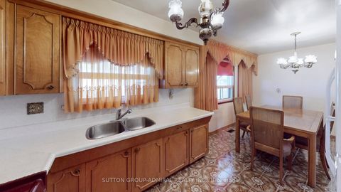 Photo 10 at 119 Brampton Road, Richview, Toronto