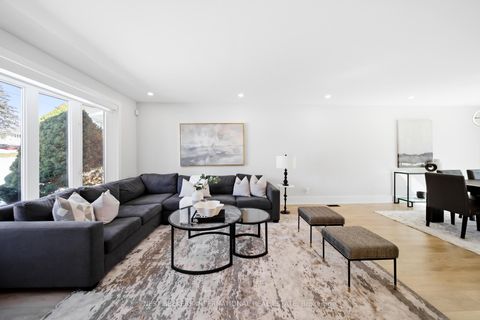 Photo 6 at 41 Camlaren Crescent, Kleinburg, Vaughan