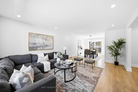 Photo 7 at 41 Camlaren Crescent, Kleinburg, Vaughan