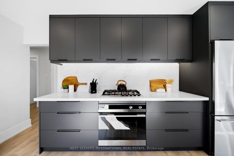 Photo 17 at 41 Camlaren Crescent, Kleinburg, Vaughan