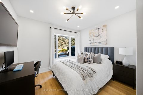 Photo 23 at 41 Camlaren Crescent, Kleinburg, Vaughan