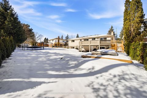 Photo 43 at 41 Camlaren Crescent, Kleinburg, Vaughan