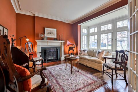 Photo 4 at 127 Roxborough Drive, Moore Park, Toronto