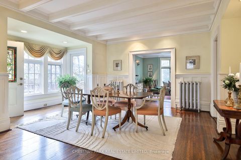 Photo 9 at 127 Roxborough Drive, Moore Park, Toronto