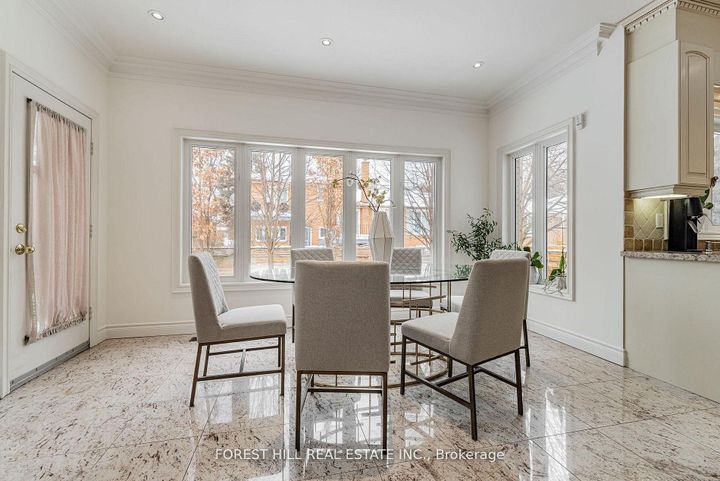 Photo 18 at 16 Northwood Drive, Newtonbrook East, Toronto