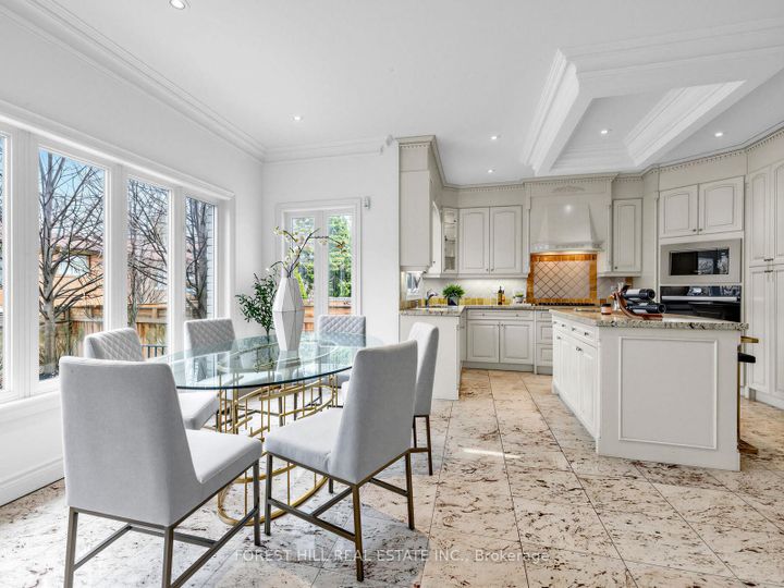 Photo 19 at 16 Northwood Drive, Newtonbrook East, Toronto