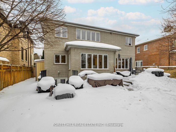 Photo 38 at 16 Northwood Drive, Newtonbrook East, Toronto