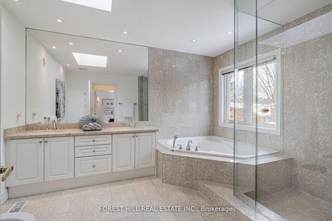 Photo 26 at 16 Northwood Drive, Newtonbrook East, Toronto