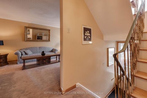 Photo 13 at 299 Wychwood Avenue, Cedarvale, Toronto