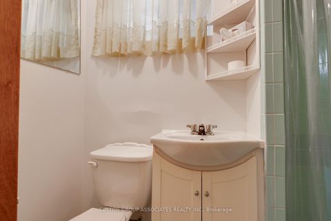 Photo 27 at 299 Wychwood Avenue, Cedarvale, Toronto