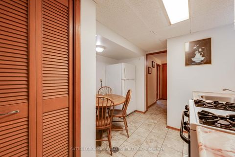 Photo 30 at 299 Wychwood Avenue, Cedarvale, Toronto