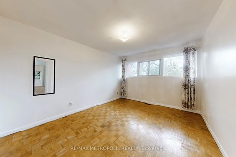 Photo 20 at 25 - 1021 Midland Avenue, Eglinton East, Toronto